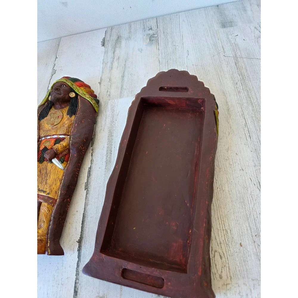 Vintage Giuseppe Indian box 1996 native American soldier headdress pencil holder